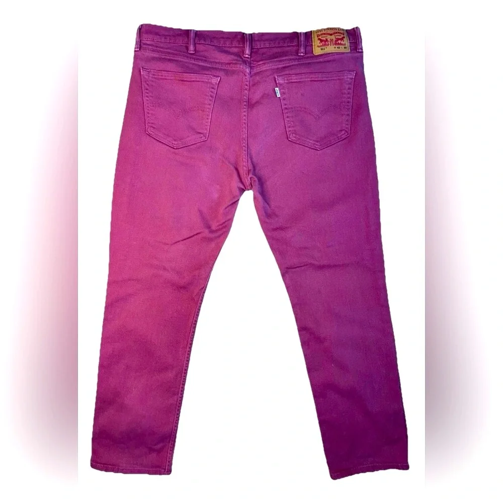 NWOT Levi's‎ Pink/Red Jeans White Tab 511 Size 42/30 Men's
